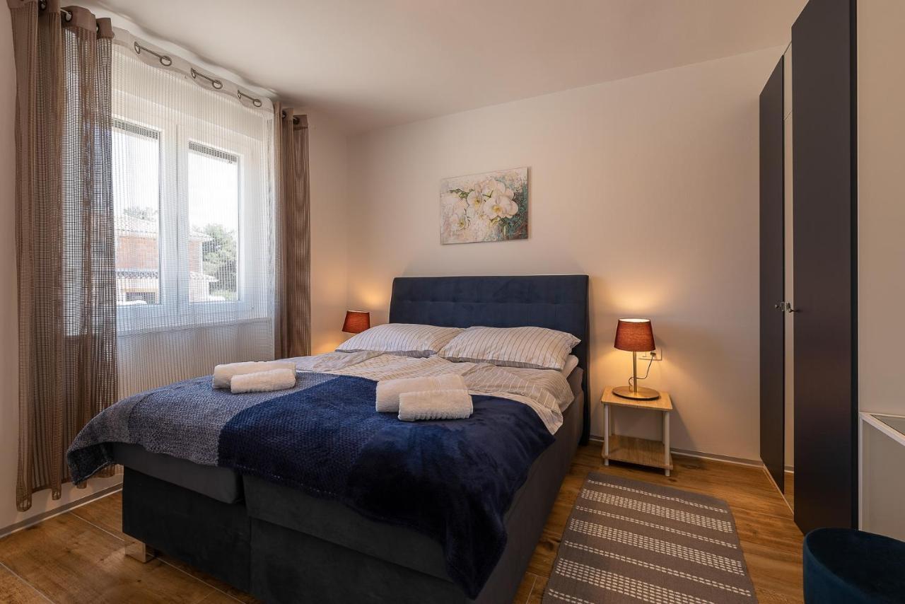 Villa Relax Home Sun Umag Exterior foto